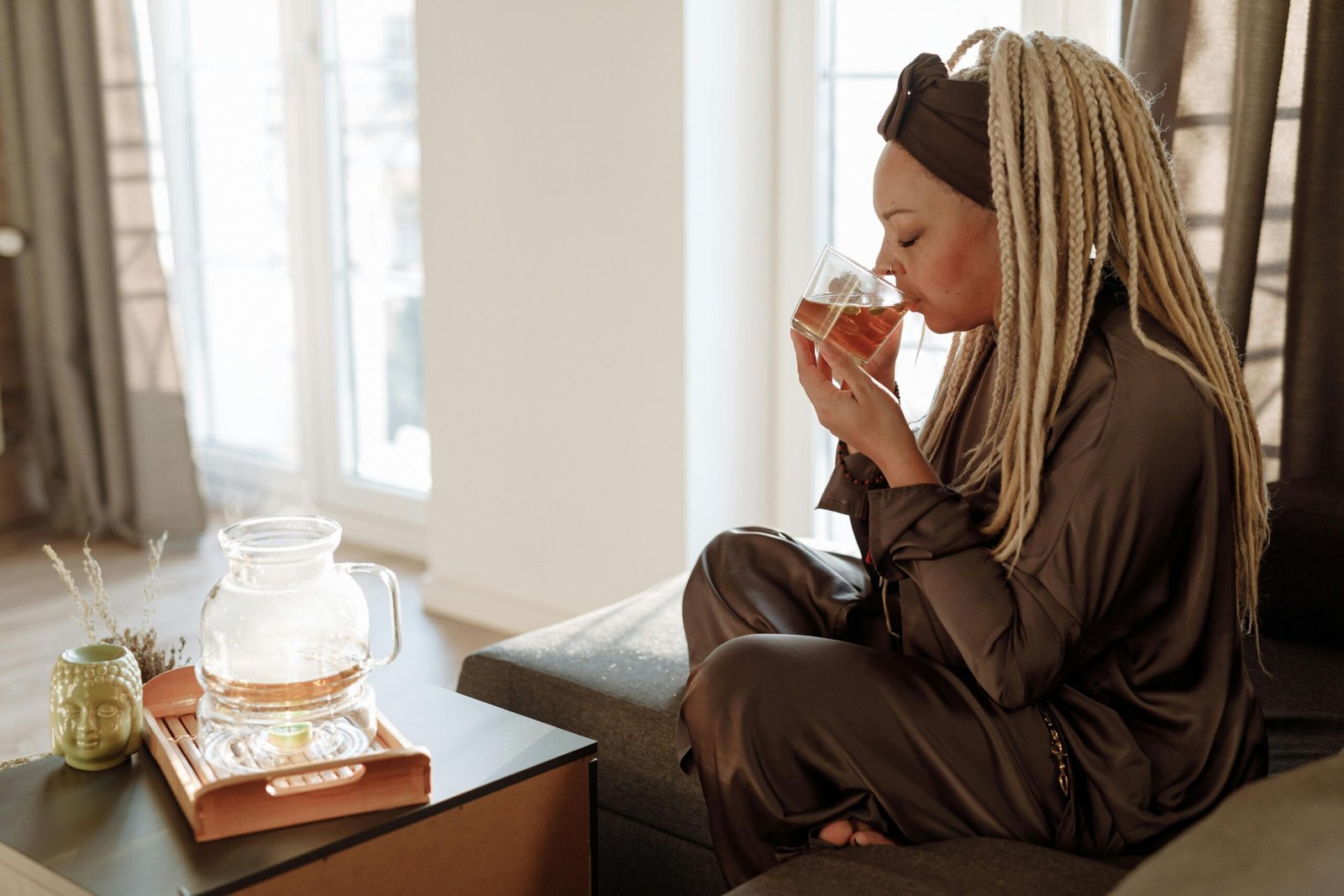Lady drinking tea